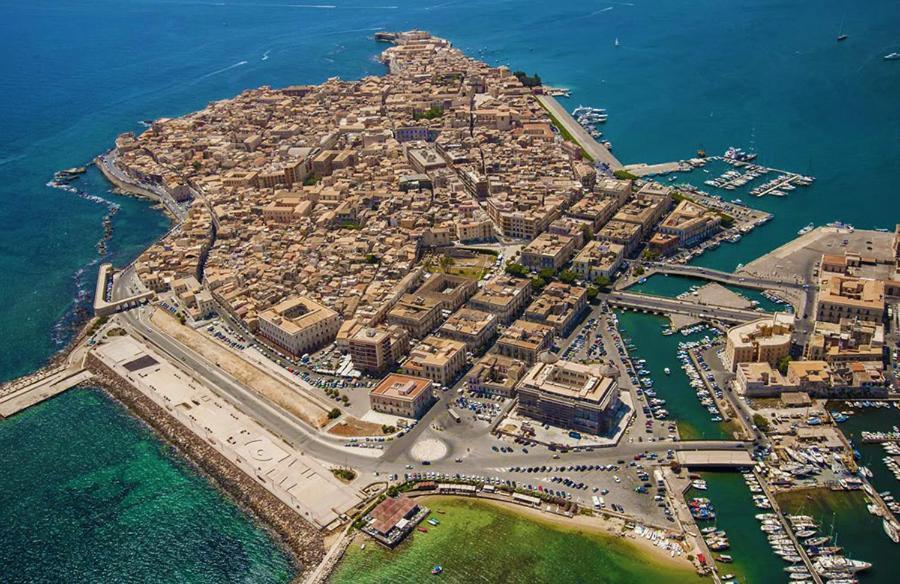 Terrazza Dei Mori - Seaview Terrace In Ortigia Lejlighed Syracuse Eksteriør billede